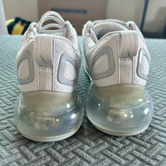 Nike Air Max 720 Vast Wolf Grey Women’s Size 7.5 - Picture 4 of 9